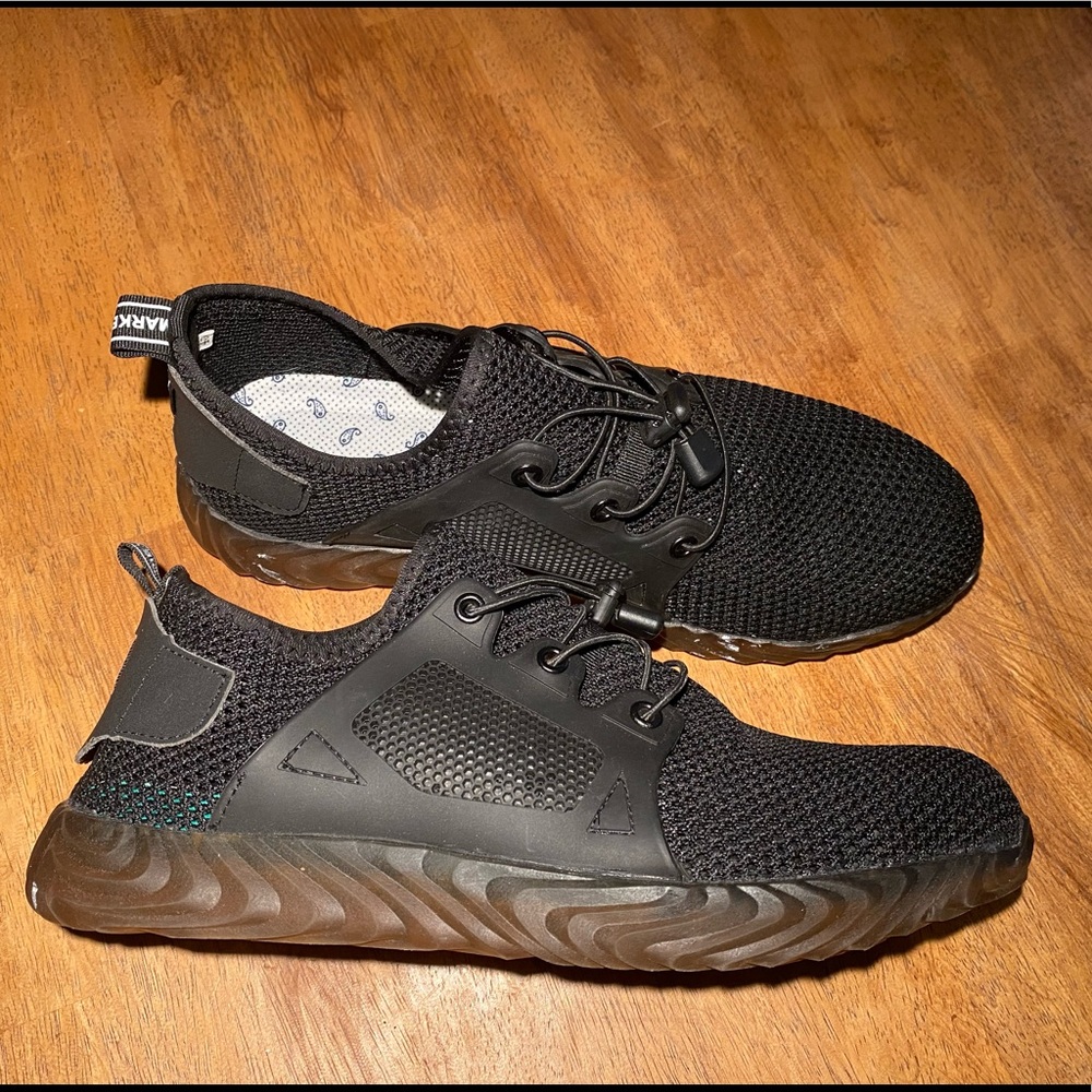 Black Men's Sneakers